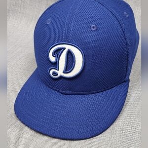 New Era × Los Angeles Dodgers MLB 59Fifty Fitted Hat. 6 5/8